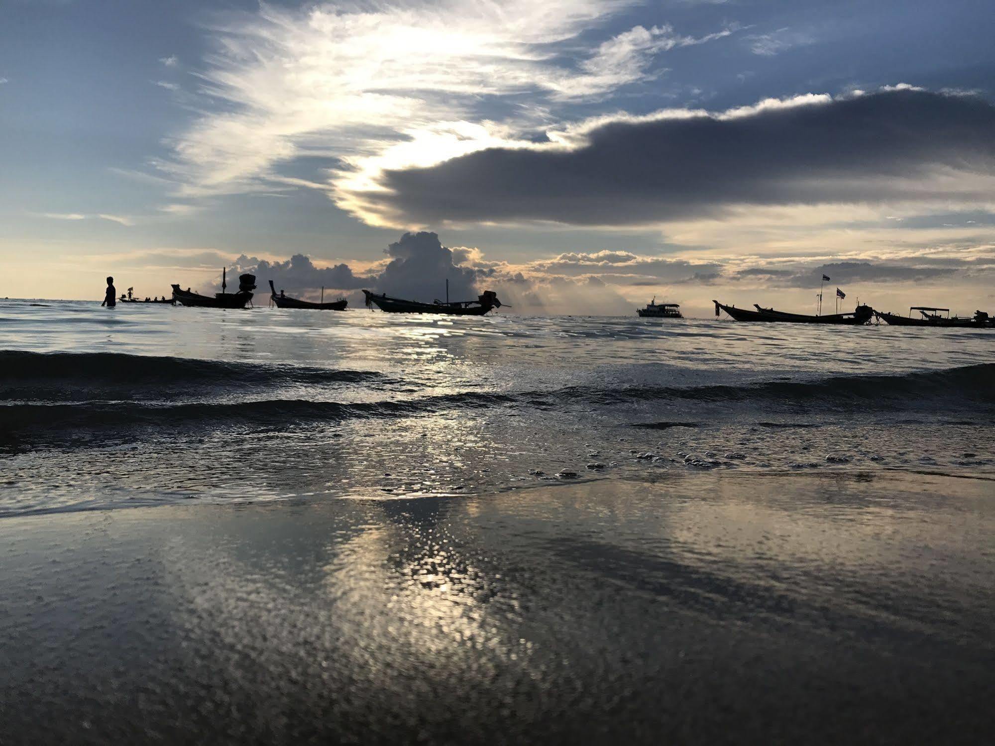 Indie Hostel - Ko Tao Bagian luar foto